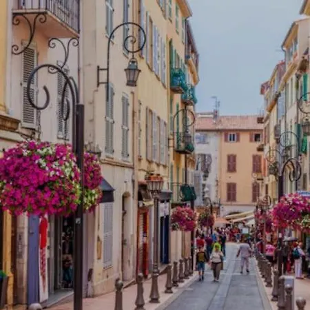 Renove A Antibes, A 10 Min A Pied Apartment Antibes